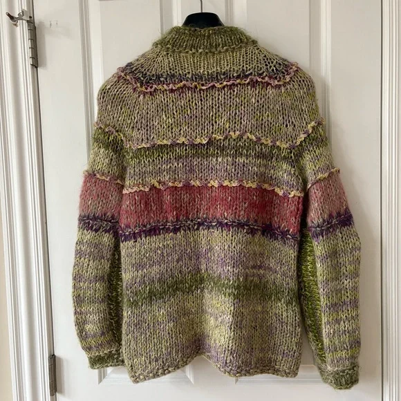 EUC, Handmade Chunky Knit Multicolor Cardigan with Pockets. Green & Pink, Size M - Picture 3 of 7
